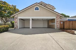 307 Bluebell Ct, Vacaville, CA 95687 - Photo 1