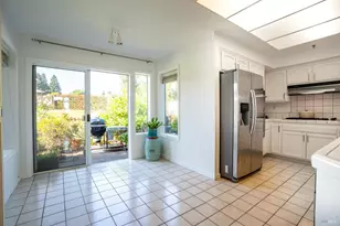 2015 Stonefield Ln, Santa Rosa, CA 95403 - Photo 4