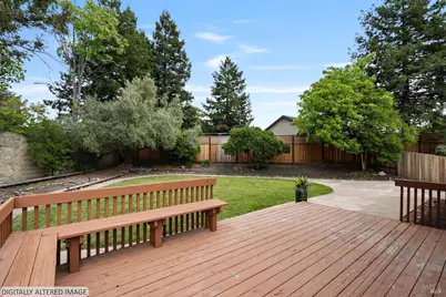 7404 Mitchell Drive, Rohnert Park, CA 94928 - Photo 32