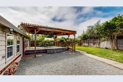 879 Yulupa Avenue, Santa Rosa, CA 95405 - Photo 58