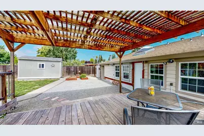879 Yulupa Avenue, Santa Rosa, CA 95405 - Photo 52