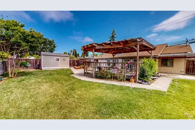 879 Yulupa Avenue, Santa Rosa, CA 95405 - Photo 46
