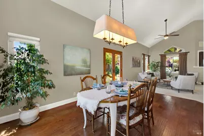 686 Windsor Drive, Benicia, CA 94510 - Photo 12