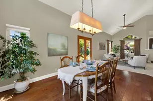 686 Windsor Dr, Benicia, CA 94510 - Photo 12
