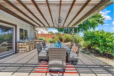 686 Windsor Drive, Benicia, CA 94510 - Photo 54