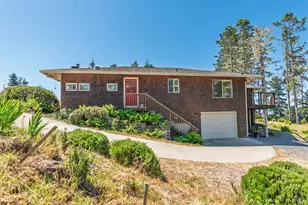 15721 Forest View Rd, Irish Beach, CA 95459 - Photo 14