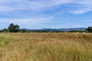 2556 N Village Dr, Santa Rosa, CA 95403 - Photo 28