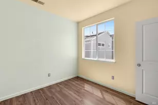 2556 N Village Dr, Santa Rosa, CA 95403 - Photo 20