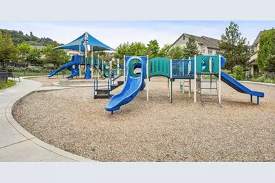 87 Almond Court, San Rafael, CA 94903 - Photo 30