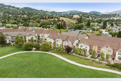 87 Almond Court, San Rafael, CA 94903 - Photo 32