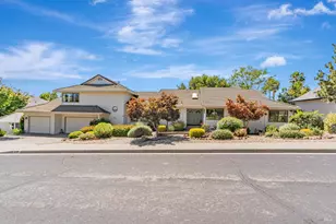9489 Vinecrest Rd, Windsor, CA 95492 - Photo 6