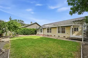 18057 Spyglass Rd, Hidden Valley Lake, CA 95467 - Photo 26