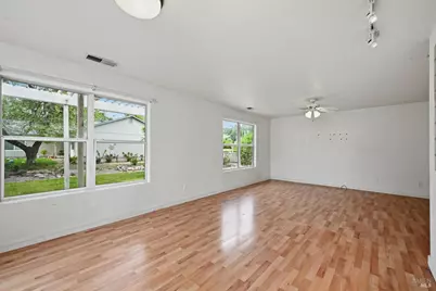 18057 Spyglass Road, Hidden Valley Lake, CA 95467 - Photo 8