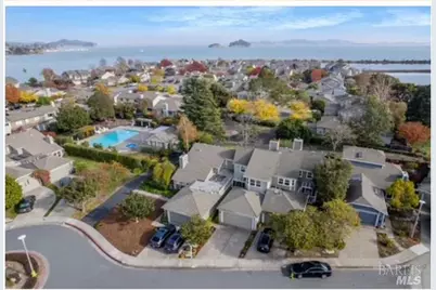 135 Nantucket Cove, San Rafael, CA 94901 - Photo 26