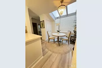 135 Nantucket Cove, San Rafael, CA 94901 - Photo 8