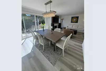 135 Nantucket Cove, San Rafael, CA 94901 - Photo 4