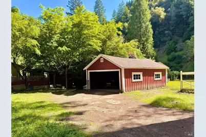 11260 Hwy 116 Highway, Guerneville, CA 95446 - Photo 30
