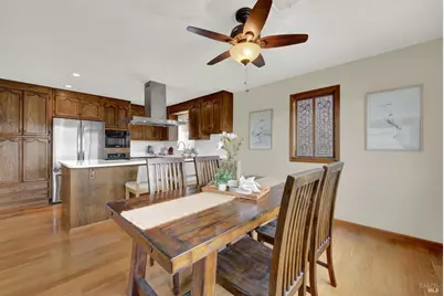 921 W K Street, Benicia, CA 94510 - Photo 12