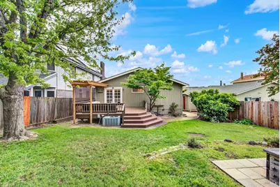 921 W K Street, Benicia, CA 94510 - Photo 52