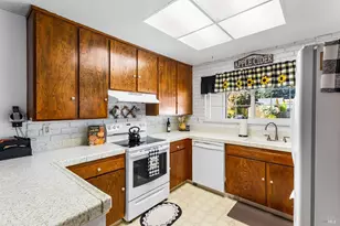 1172 Cayetano Dr, Napa, CA 94559 - Photo 18