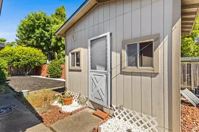 1172 Cayetano Drive, Napa, CA 94559 - Photo 38