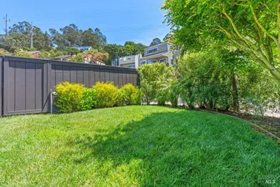 86 Marin Avenue, Sausalito, CA 94965 - Photo 32