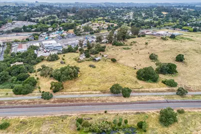 195 Cinnabar Avenue, Petaluma, CA 94952 - Photo 34