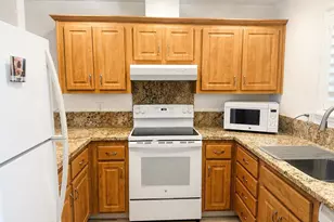 900 Southampton Rd, Benicia, CA 94510 - Photo 2