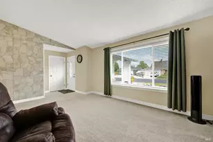 106 Revere Ct, Vacaville, CA 95687 - Photo 10