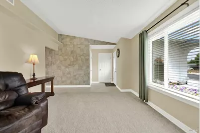 106 Revere Court, Vacaville, CA 95687 - Photo 12