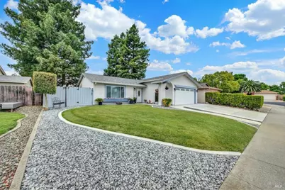 106 Revere Court, Vacaville, CA 95687 - Photo 4