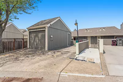 61 Anair Way, Oakland, CA 94605 - Photo 4