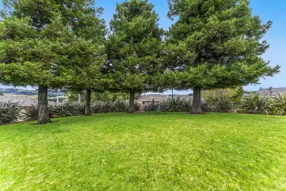 61 Anair Way, Oakland, CA 94605 - Photo 26
