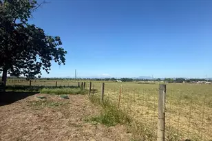 5820 Hall Rd, Santa Rosa, CA 95401 - Photo 38
