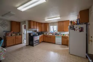 5820 Hall Rd, Santa Rosa, CA 95401 - Photo 8