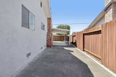 331 E Pacific Avenue, Fairfield, CA 94533 - Photo 44