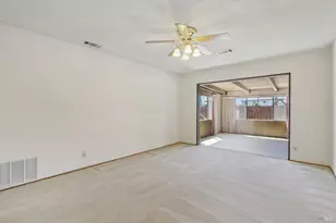 331 E Pacific Ave, Fairfield, CA 94533 - Photo 16