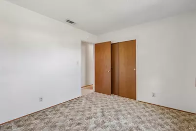 331 E Pacific Avenue, Fairfield, CA 94533 - Photo 38
