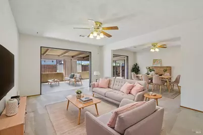 331 E Pacific Avenue, Fairfield, CA 94533 - Photo 4