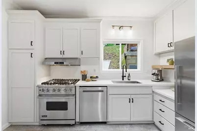 156 Florence Avenue, Mill Valley, CA 94941 - Photo 2