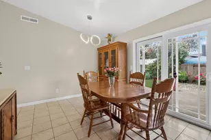 1435 Ivy Ln, Petaluma, CA 94954 - Photo 10