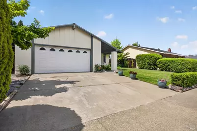 1435 Ivy Lane, Petaluma, CA 94954 - Photo 2