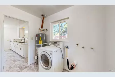 592 South Avenue, Santa Rosa, CA 95407 - Photo 22