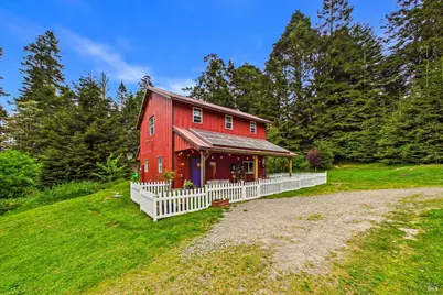 6483 Rohnerville Road, Hydesville, CA 95547 - Photo 2