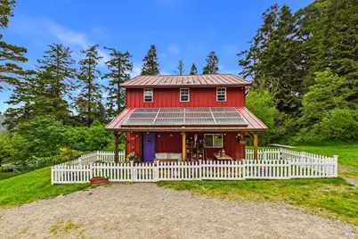 6483 Rohnerville Road, Hydesville, CA 95547 - Photo 16