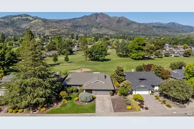 7211 Oakmont Drive, Santa Rosa, CA 95409 - Photo 2