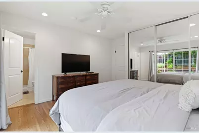 288 San Carlos Way, Novato, CA 94945 - Photo 20