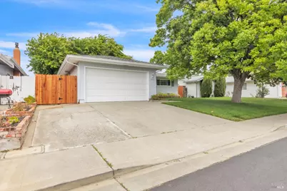 2506 Ramsay Way, Fairfield, CA 94534 - Photo 2
