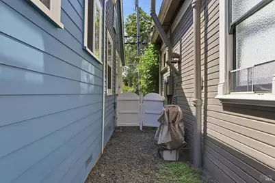 417 F Street, Petaluma, CA 94952 - Photo 46