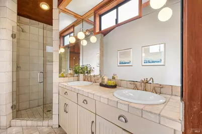21 Woods Street, San Rafael, CA 94901 - Photo 24
